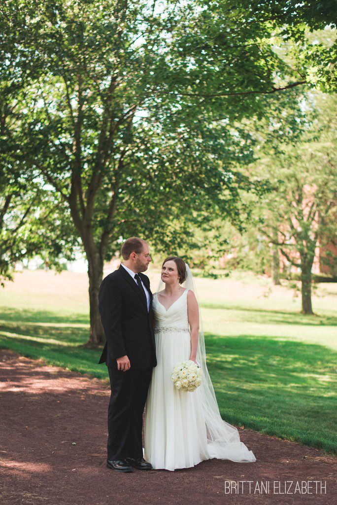 The Lodges at Gettysburg Wedding | Bride and Groom | Wedding Love | Purple Wedding | Gettysburg Wedding | Pennsylvania Photographer | Brittani Elizabeth Photography