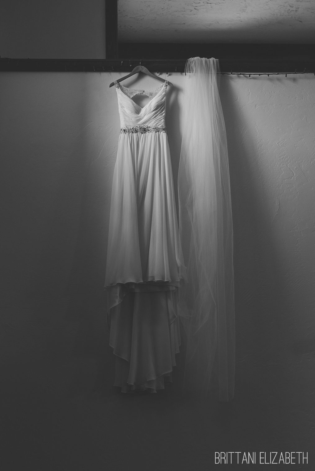 Wedding-Gown-Hanger-009