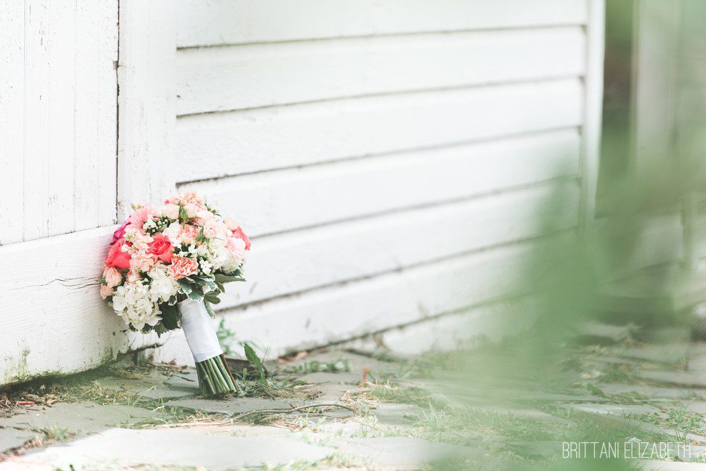 Lauxmont-Farms-Wedding-Cobblestone-Courtyard-0016