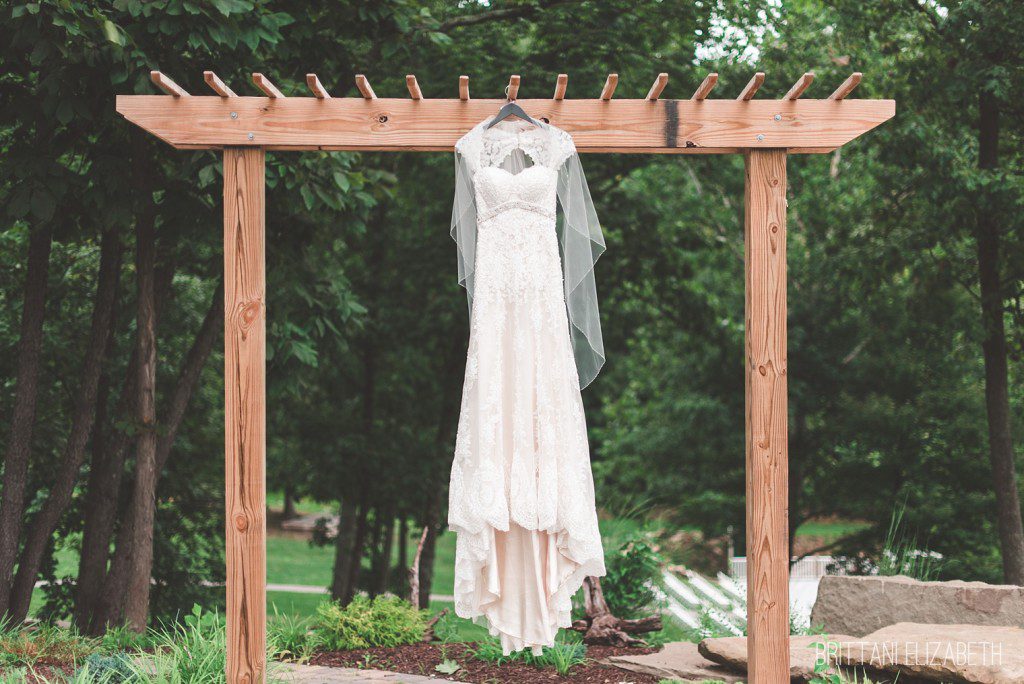 Navy-Pink-Lodges-at-Gettysburg-Wedding-0036