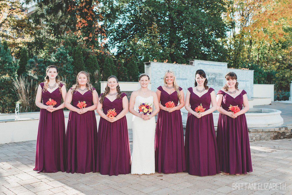 purple-wedding-at-the-waterfall-de-0011