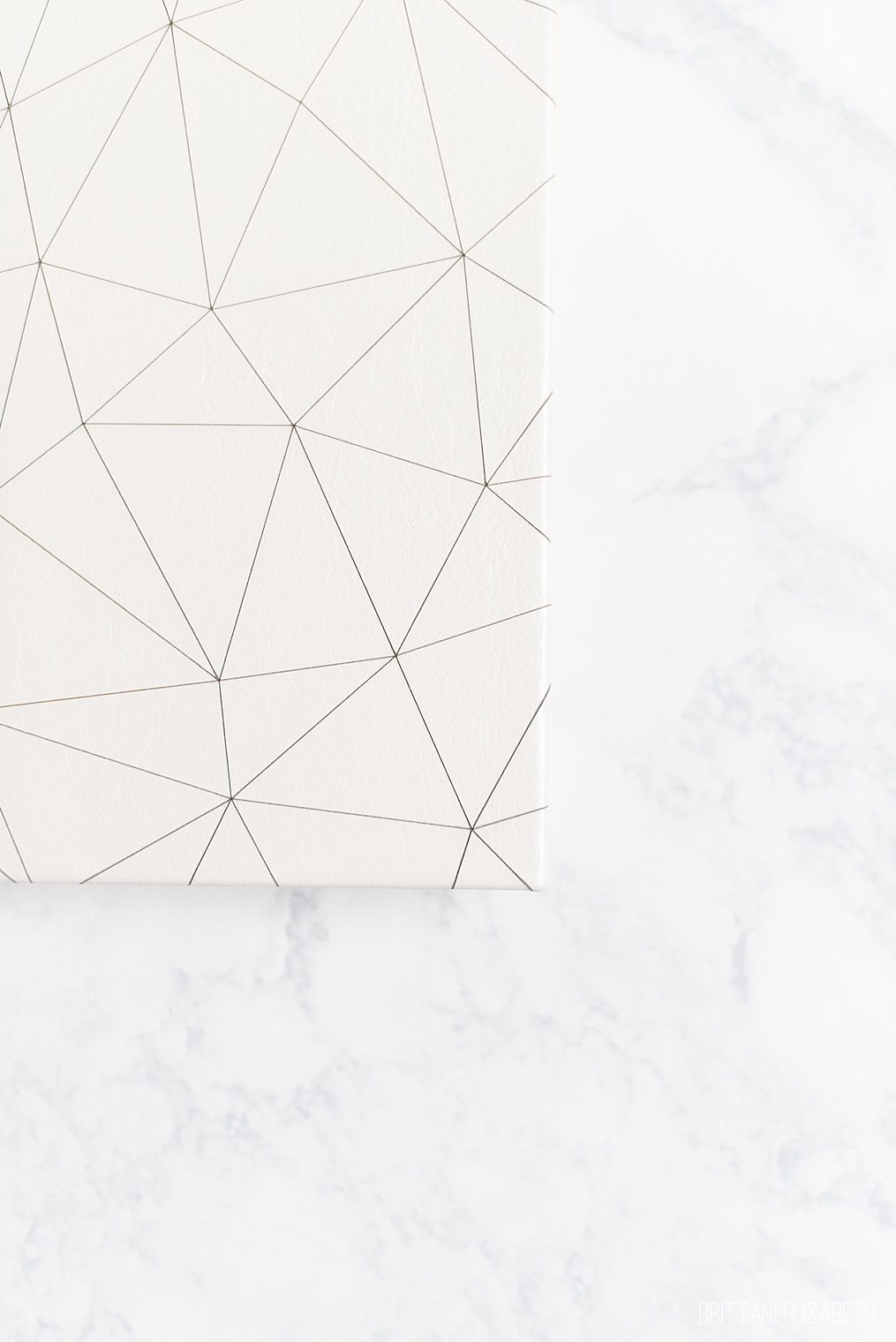 geometric-white-leather-wedding-album-0007